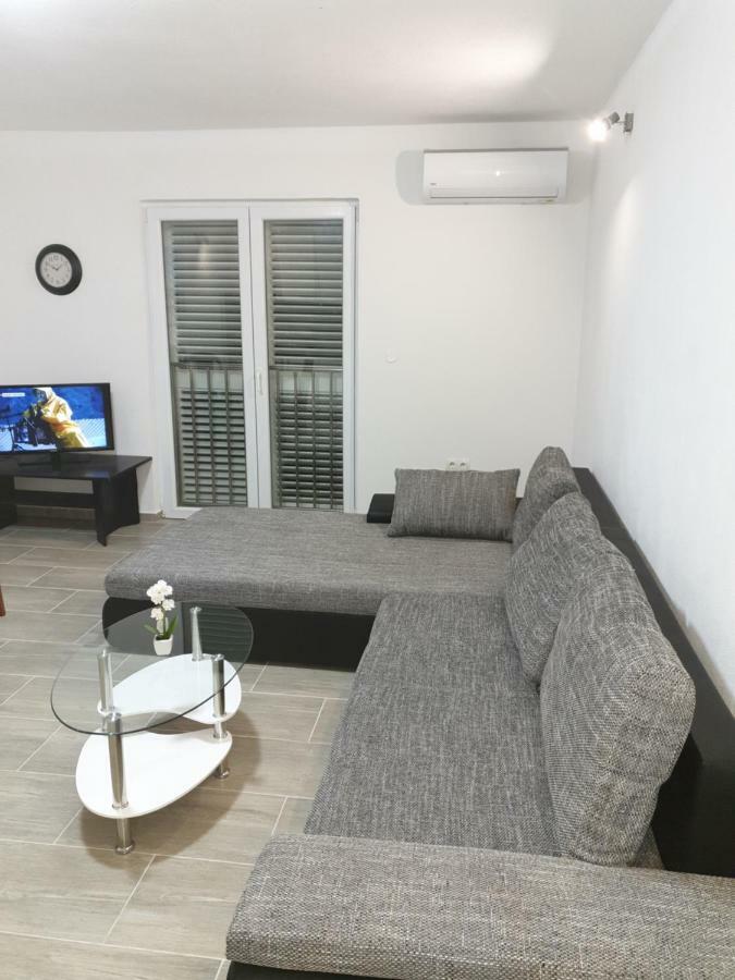 Apartments Nella Задар Екстер'єр фото
